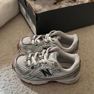 BRAND NEW New Balance Kids' White and Green Sneakers